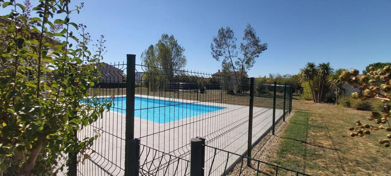 La Campagne Romantique - Avec Entree Autonome, Clim Neuve, Parking Prive & Sa Piscine ! - Saint-Sulpice  エクステリア 写真