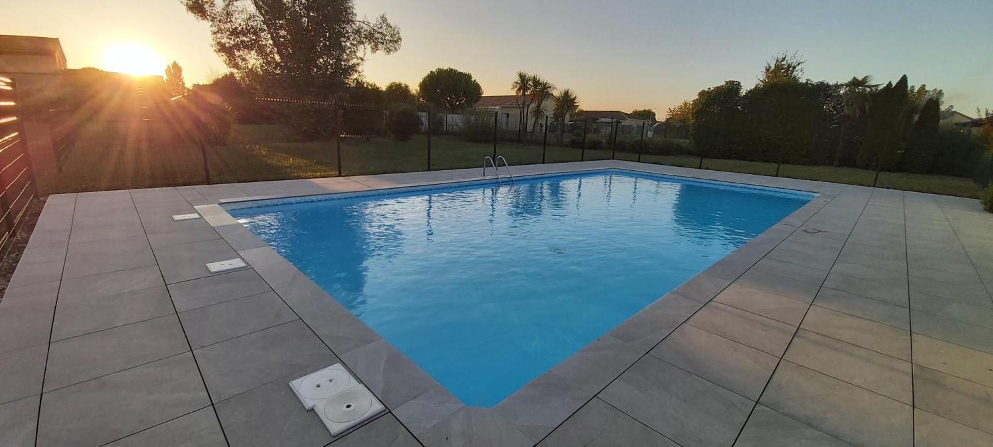 La Campagne Romantique - Avec Entree Autonome, Clim Neuve, Parking Prive & Sa Piscine ! - Saint-Sulpice  エクステリア 写真